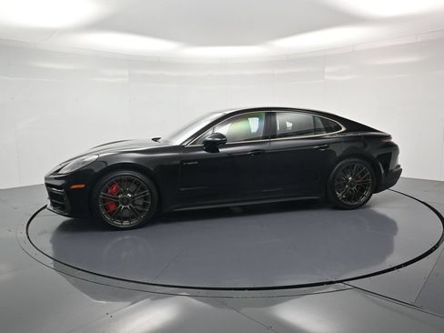 Used 2025 Porsche Panamera Turbo AWD/4WD image 2