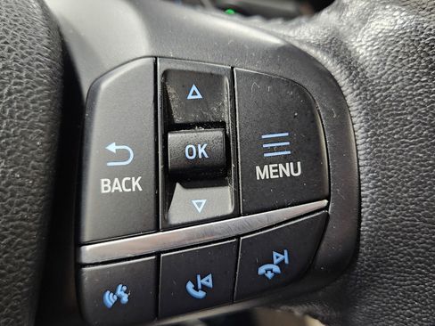 Used 2020 Ford Escape Titanium image 36