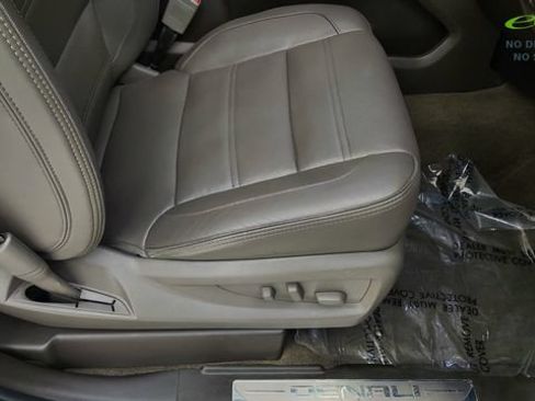 Used 2019 GMC Yukon Denali w/ Denali Ultimate Package AWD/4WD image 77