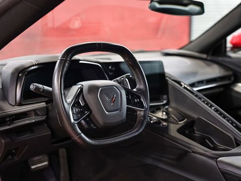 Used 2021 Chevrolet Corvette Stingray Coupe w/ Engine Appearance Package image 36