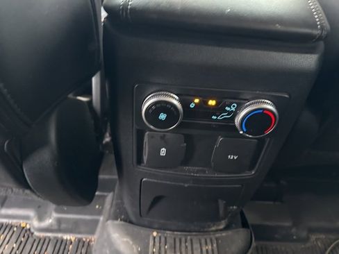 Used 2023 Ford Explorer XLT w/ Equipment Group 202A image 15