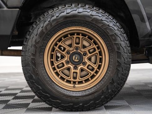 Used 2019 Toyota 4Runner TRD Off-Road AWD/4WD image 20