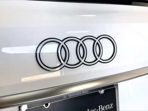 Used 2025 Audi Q7 2.0T Premium image 31