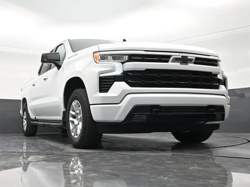 Used 2024 Chevrolet Silverado 1500 RST RWD image 27