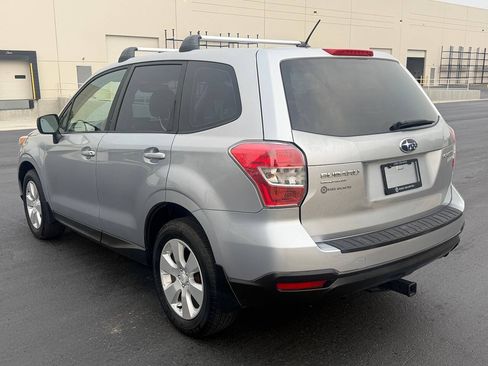 Used 2014 Subaru Forester 2.5i w/ Popular Package #2 AWD/4WD image 10