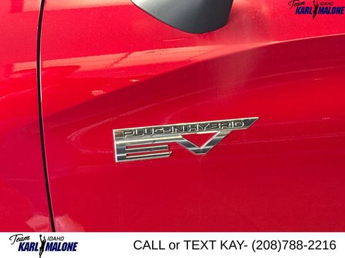 Used 2025 Mitsubishi Outlander SE AWD/4WD image 2