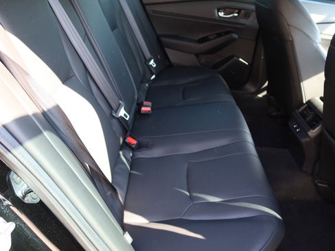 Certified 2023 Honda Accord Touring image 12