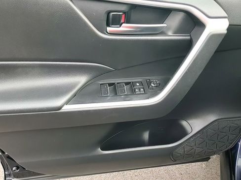 Certified 2024 Toyota RAV4 XLE image 17