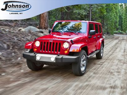 Used 2016 Jeep Wrangler Unlimited Rubicon w/ Connectivity Group