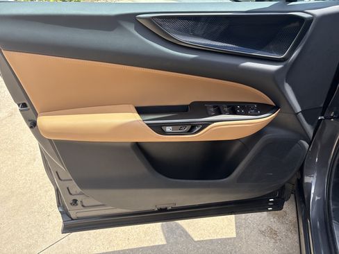 Used 2024 Lexus NX 250 FWD w/ Towing Package (2000 Lbs) image 14