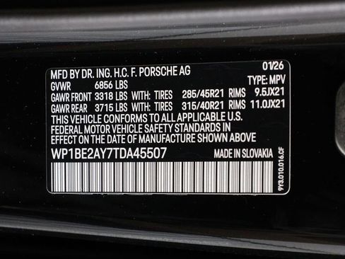 New 2026 Porsche Cayenne E-Hybrid Coupe AWD/4WD image 24