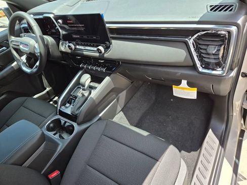 New 2026 GMC Canyon Elevation w/ Convenience Package RWD image 14