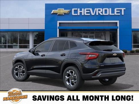 New 2026 Chevrolet Trax LT image 3