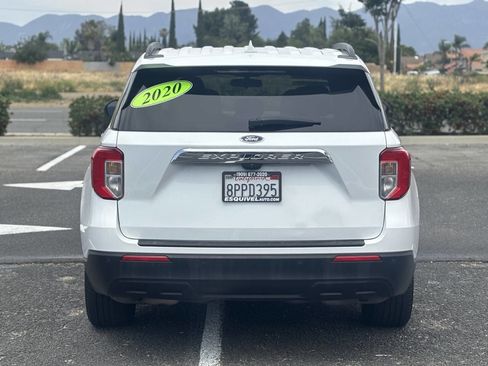 Used 2020 Ford Explorer XLT image 7