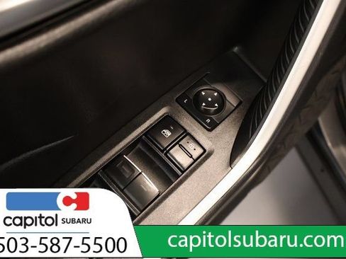 Used 2025 Toyota RAV4 XLE AWD/4WD image 12
