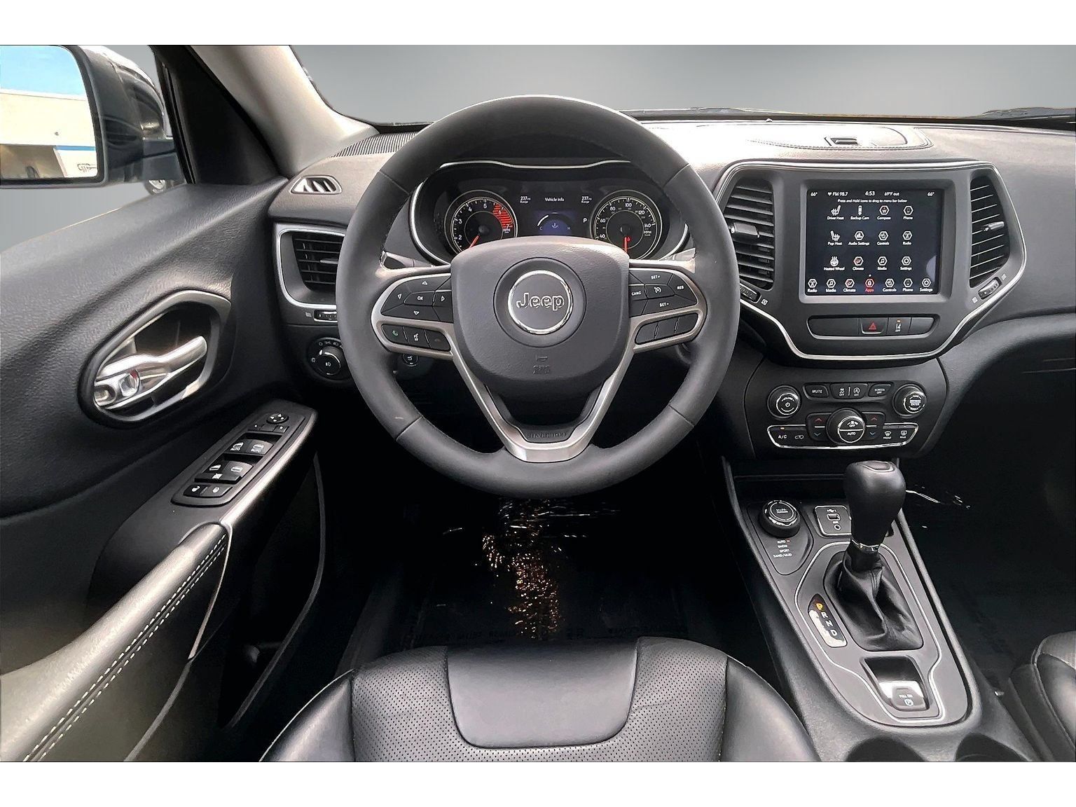 Used 2022 Jeep Cherokee Latitude Lux AWD/4WD image 8