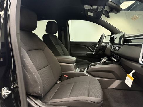 New 2026 GMC Canyon Elevation image 14