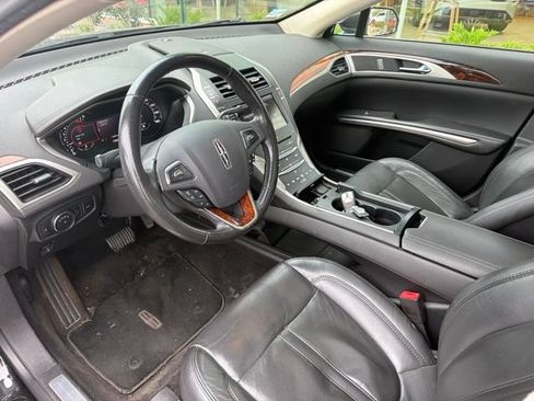 Used 2013 Lincoln MKZ AWD image 5