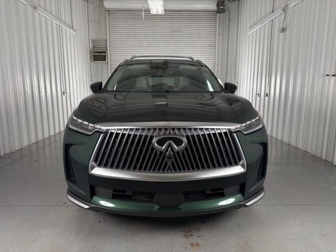Certified 2026 INFINITI QX60 Luxe image 3
