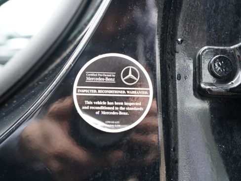 Used 2016 Mercedes-Benz C 300 4MATIC Sedan w/ Multimedia Package image 87