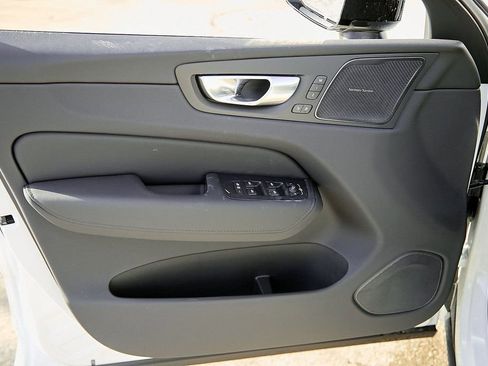 New 2026 Volvo XC60 B5 Plus w/ Climate Package image 12