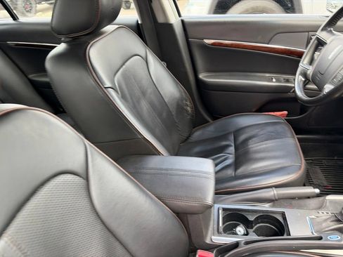 Used 2011 Lincoln MKZ FWD image 11