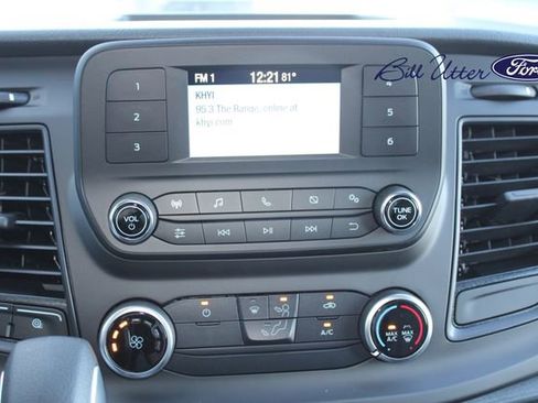 New 2025 Ford Transit 250 148 Medium Roof image 10