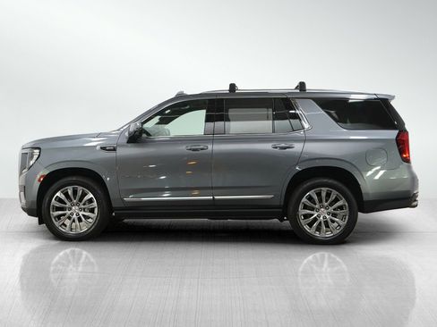 Used 2022 GMC Yukon Denali AWD/4WD image 2