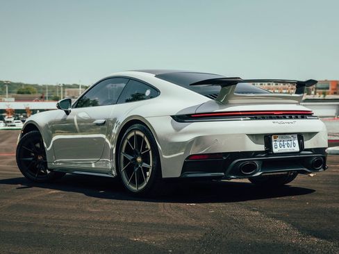 Used 2026 Porsche 911 Carrera T RWD image 5