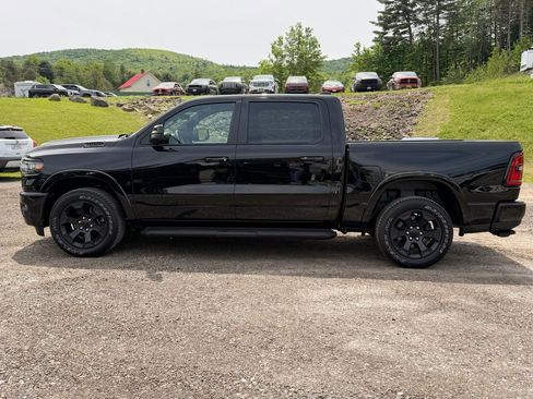 Used 2025 RAM 1500 Big Horn AWD/4WD image 8