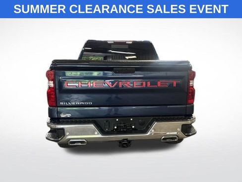 Used 2021 Chevrolet Silverado 1500 LT AWD/4WD image 4