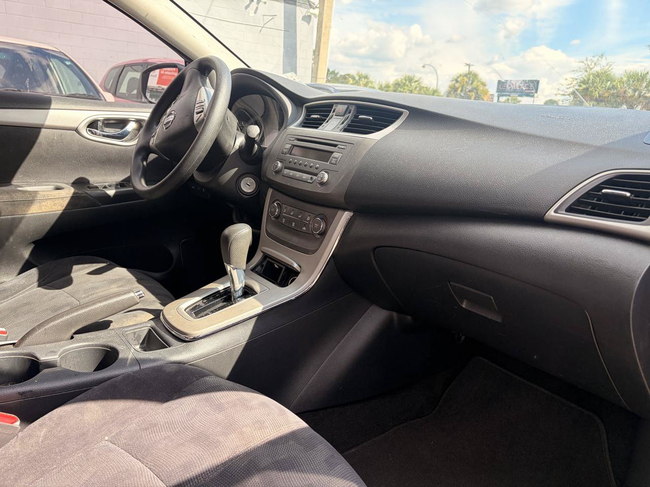 Used 2013 Nissan Sentra SV FWD image 14