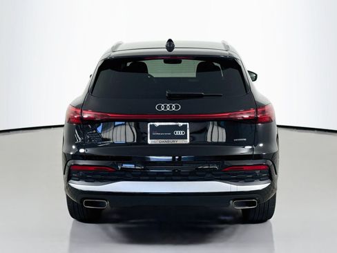 Certified 2025 Audi Q5 Premium w/ Convenience Package AWD/4WD image 10