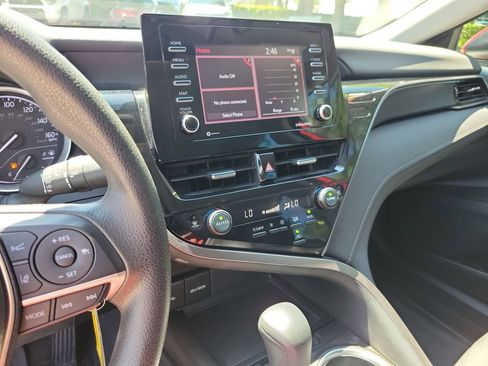 Used 2023 Toyota Camry LE FWD image 23