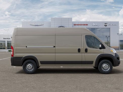 New 2026 RAM ProMaster 2500 w/ Premium Convenience Group image 21
