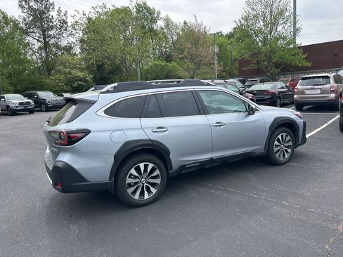 Used 2024 Subaru Outback Touring XT w/ Popular Package #2 image 3