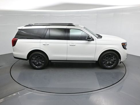 New 2026 Ford Expedition Platinum AWD/4WD image 35