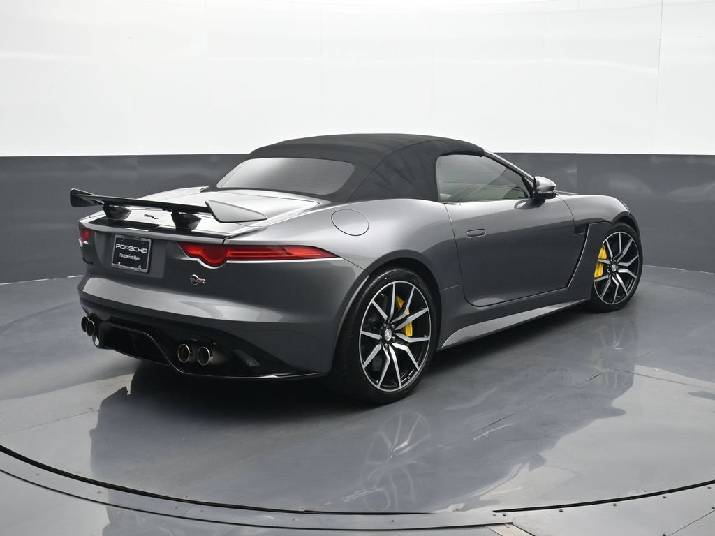 Used 2017 Jaguar F-TYPE SVR AWD/4WD image 17
