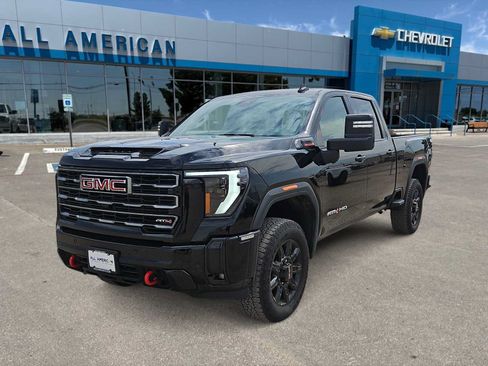 Used 2025 GMC Sierra 2500 AT4 AWD/4WD image 1