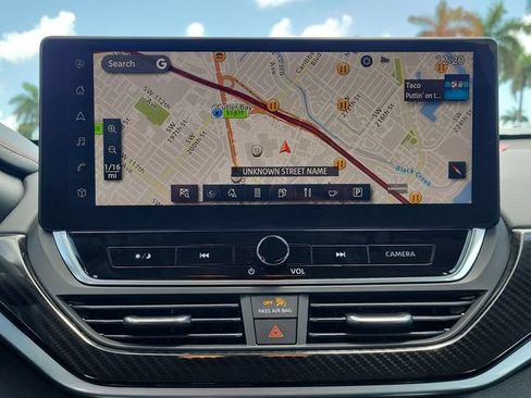 Used 2023 Nissan Altima 2.5 SR w/ SR Premium Package FWD image 17