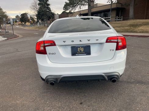 Used 2017 Volvo S60 T5 Dynamic FWD image 6