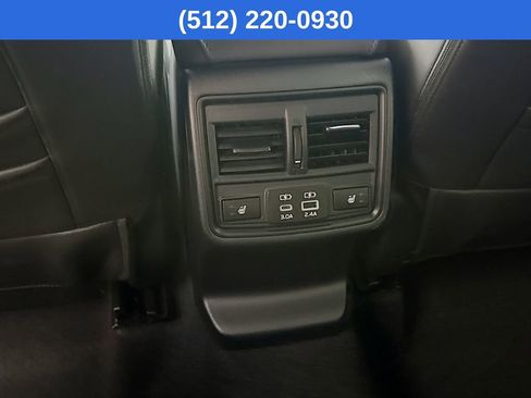 Used 2026 Subaru Outback Touring AWD/4WD image 30