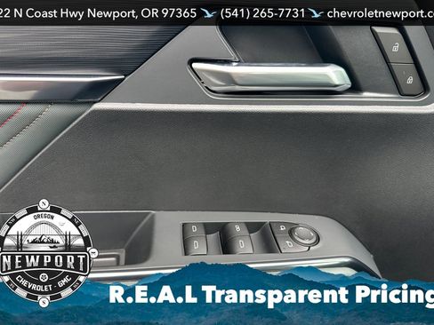 New 2025 GMC Acadia AT4 w/ Super Cruise Package image 8