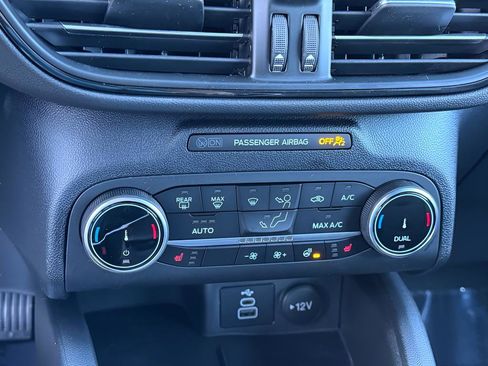 New 2026 Ford Escape ST-Line w/ Cold Weather Package image 18