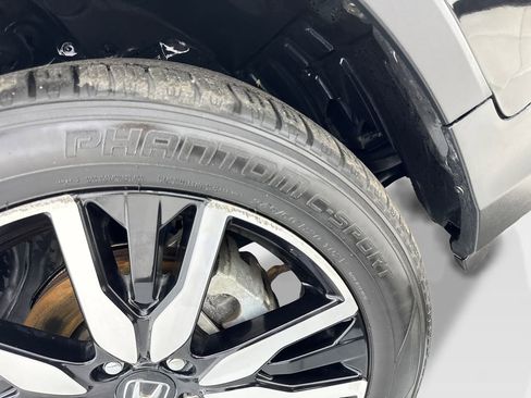 Used 2019 Honda Pilot Touring image 85