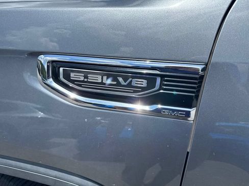 Used 2019 GMC Sierra 1500 SLT w/ SLT Premium Package RWD image 8