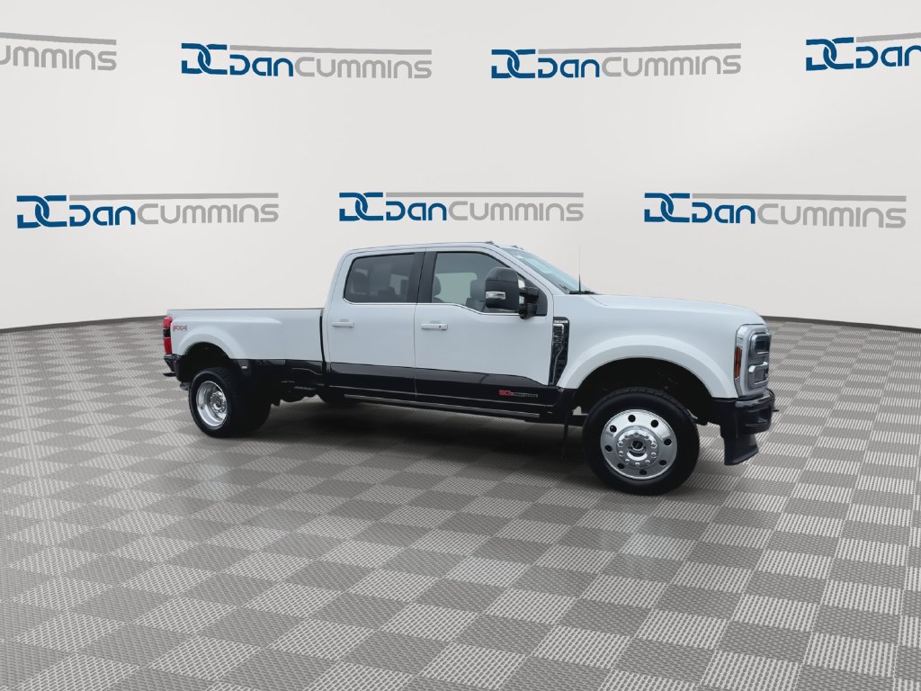 Certified 2025 Ford F450 King Ranch w/ FX4 Off-Road Package AWD/4WD image 2