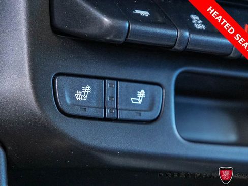 Used 2024 Chevrolet Colorado Z71 w/ Z71 Convenience Package 2 AWD/4WD image 5