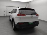 Used 2018 Jeep Cherokee Latitude image 6