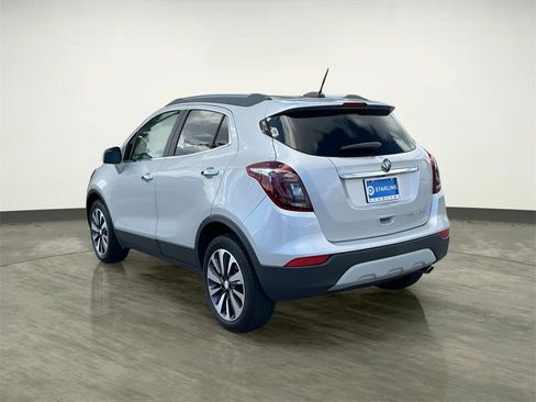 Used 2021 Buick Encore Preferred w/ Safety Package image 4